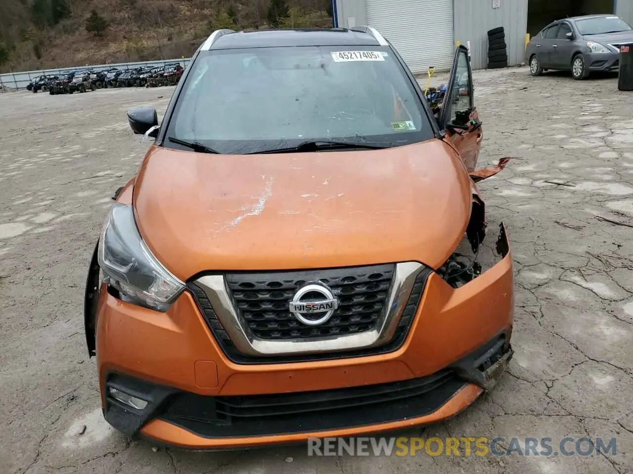 5 fotografías del automóvil dañado 3N1CP5CU5KL559993 NISSAN 200SX 2019