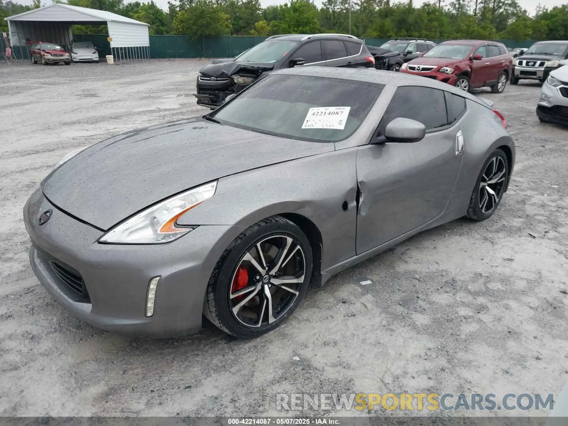 2 fotografías del automóvil dañado JN1AZ4EH9LM821033 NISSAN 370Z 2020