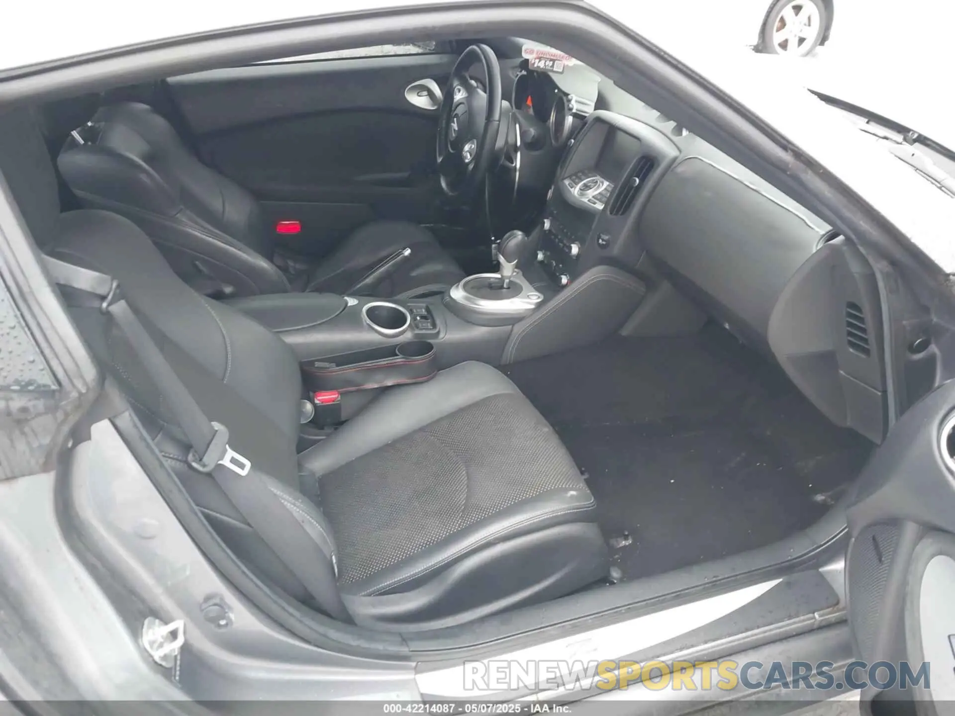 5 fotografías del automóvil dañado JN1AZ4EH9LM821033 NISSAN 370Z 2020