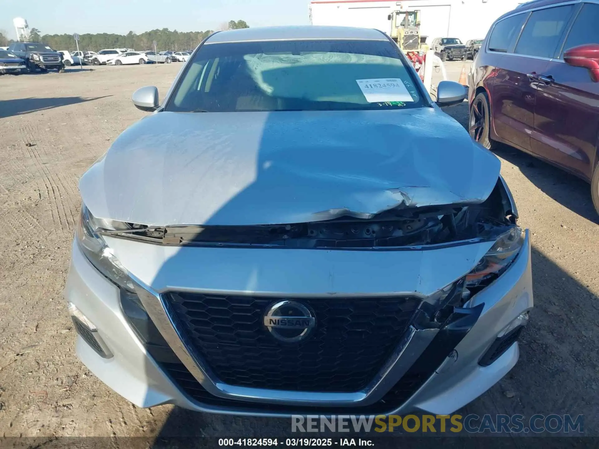 12 fotografías del automóvil dañado 1N4BL4BV0KC186887 NISSAN ALTIMA 2019