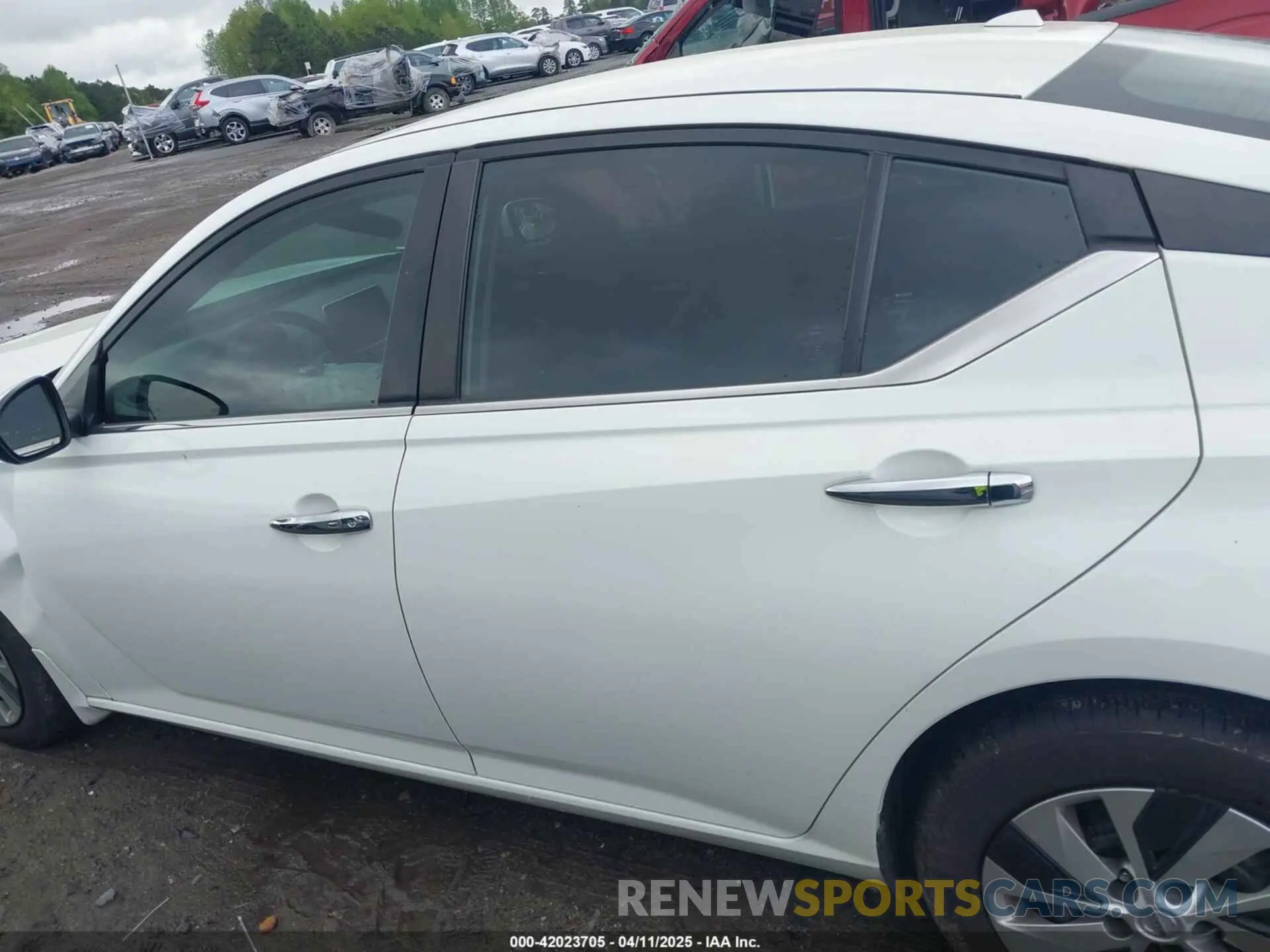 14 fotografías del automóvil dañado 1N4BL4BV0KC194746 NISSAN ALTIMA 2019