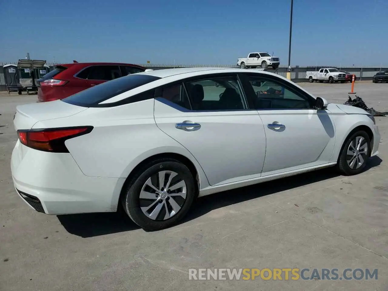 3 fotografías del automóvil dañado 1N4BL4BV0KC221332 NISSAN ALTIMA 2019