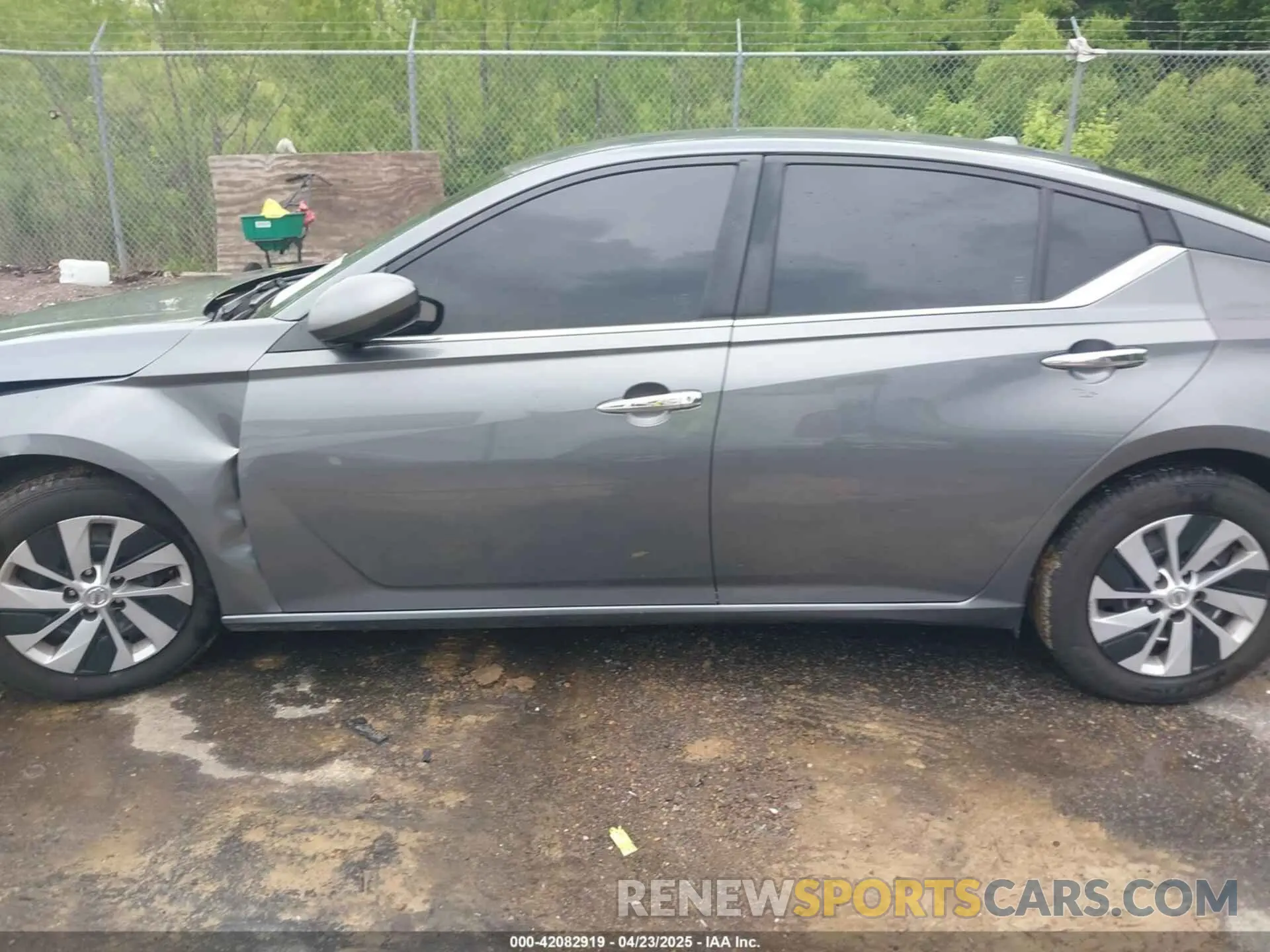 14 fotografías del automóvil dañado 1N4BL4BV0KC249440 NISSAN ALTIMA 2019