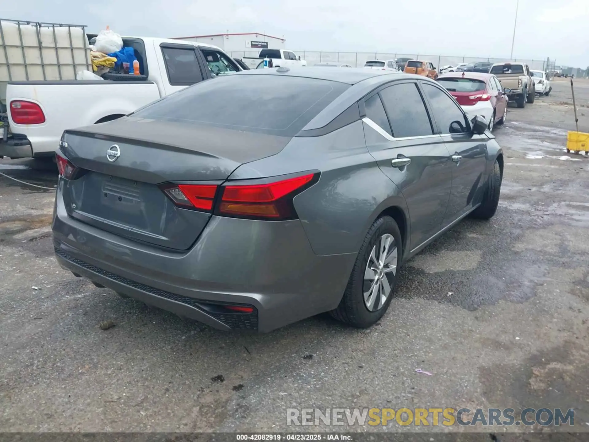 4 fotografías del automóvil dañado 1N4BL4BV0KC249440 NISSAN ALTIMA 2019