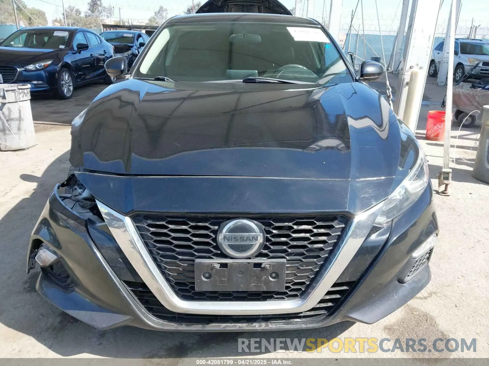 13 fotografías del automóvil dañado 1N4BL4BV0KN323816 NISSAN ALTIMA 2019