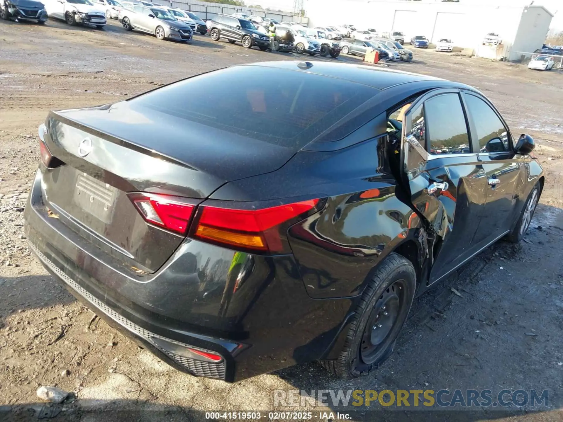 2 fotografías del automóvil dañado 1N4BL4BV0KN328384 NISSAN ALTIMA 2019