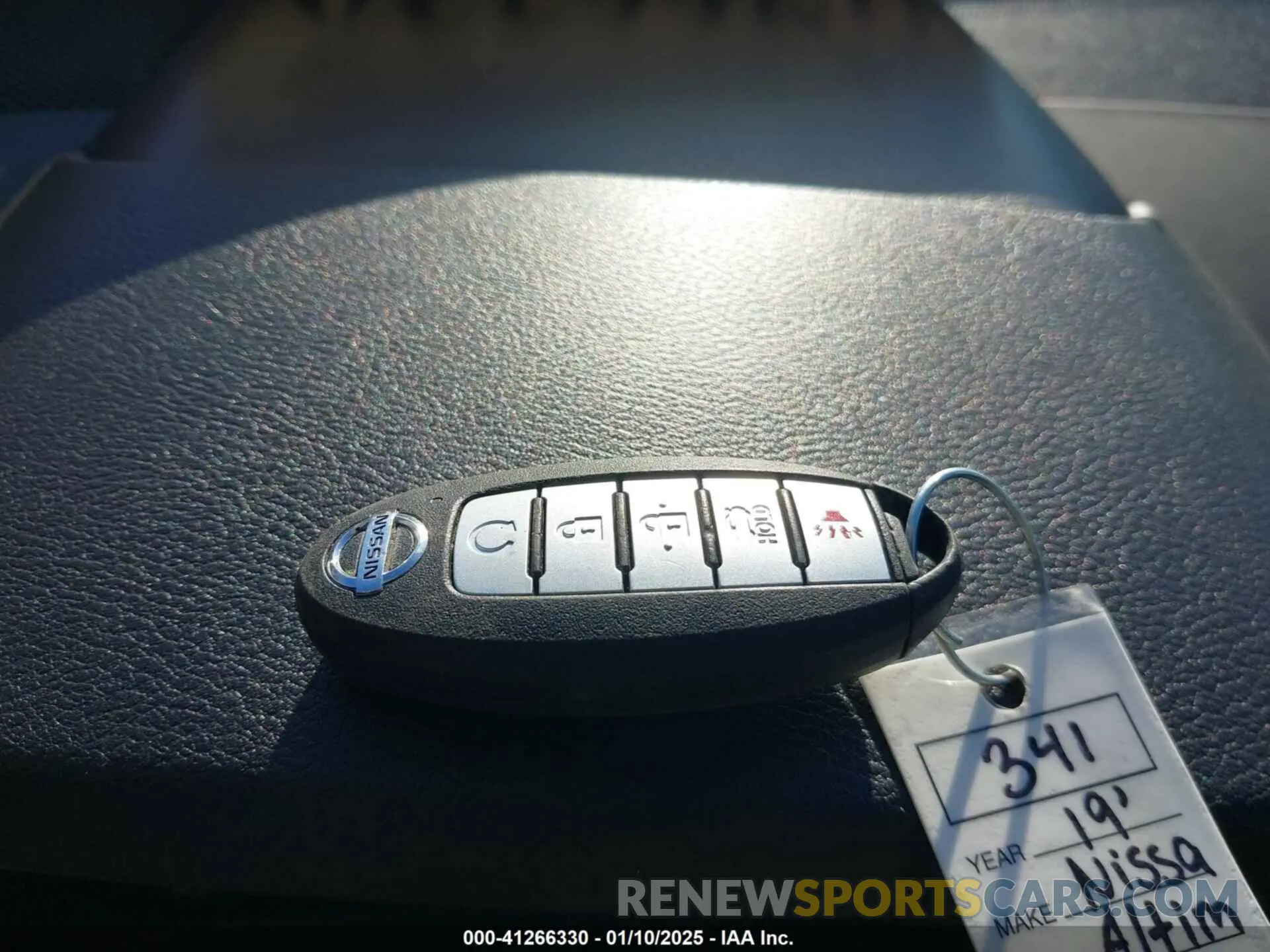 11 fotografías del automóvil dañado 1N4BL4BV1KC103953 NISSAN ALTIMA 2019
