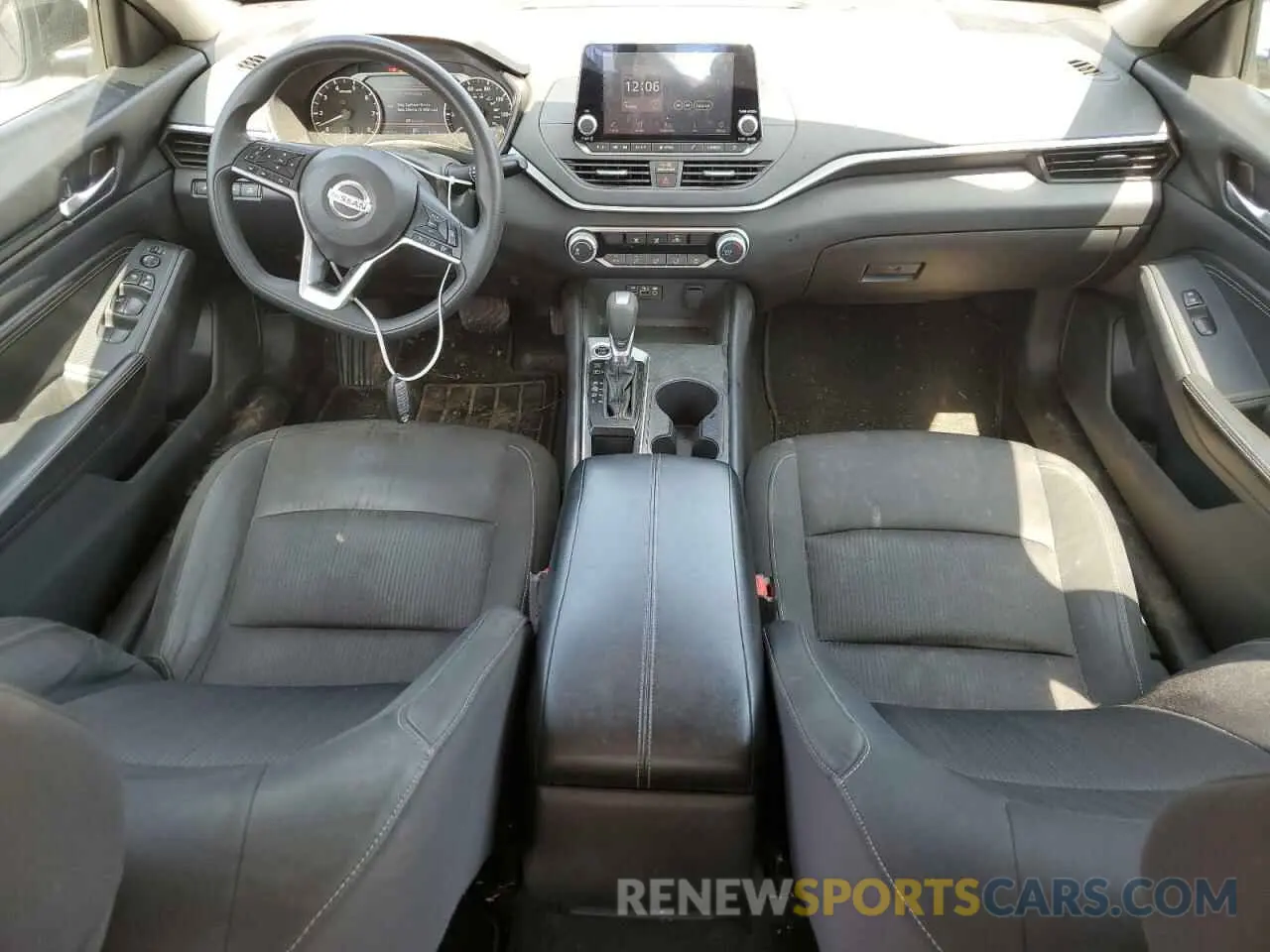 8 fotografías del automóvil dañado 1N4BL4BV1KC110935 NISSAN ALTIMA 2019