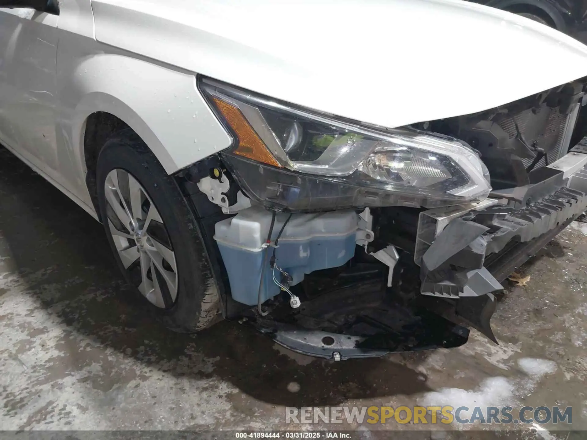 18 fotografías del automóvil dañado 1N4BL4BV1KC129923 NISSAN ALTIMA 2019