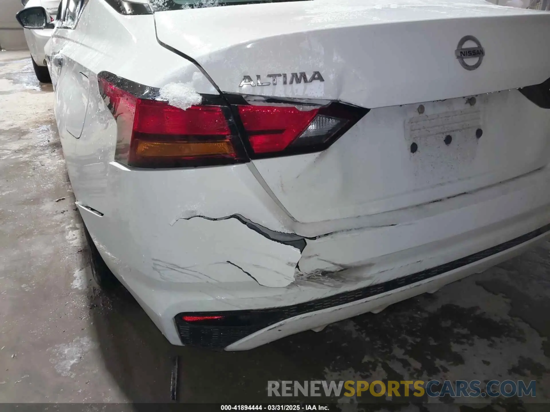 19 fotografías del automóvil dañado 1N4BL4BV1KC129923 NISSAN ALTIMA 2019