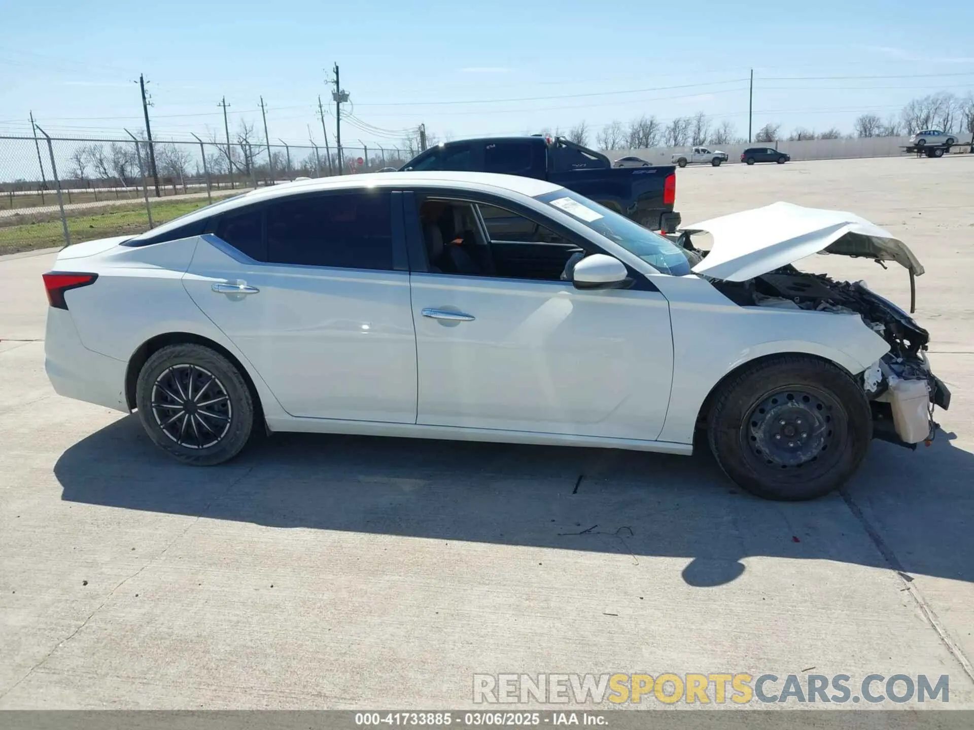 13 fotografías del automóvil dañado 1N4BL4BV1KC154384 NISSAN ALTIMA 2019