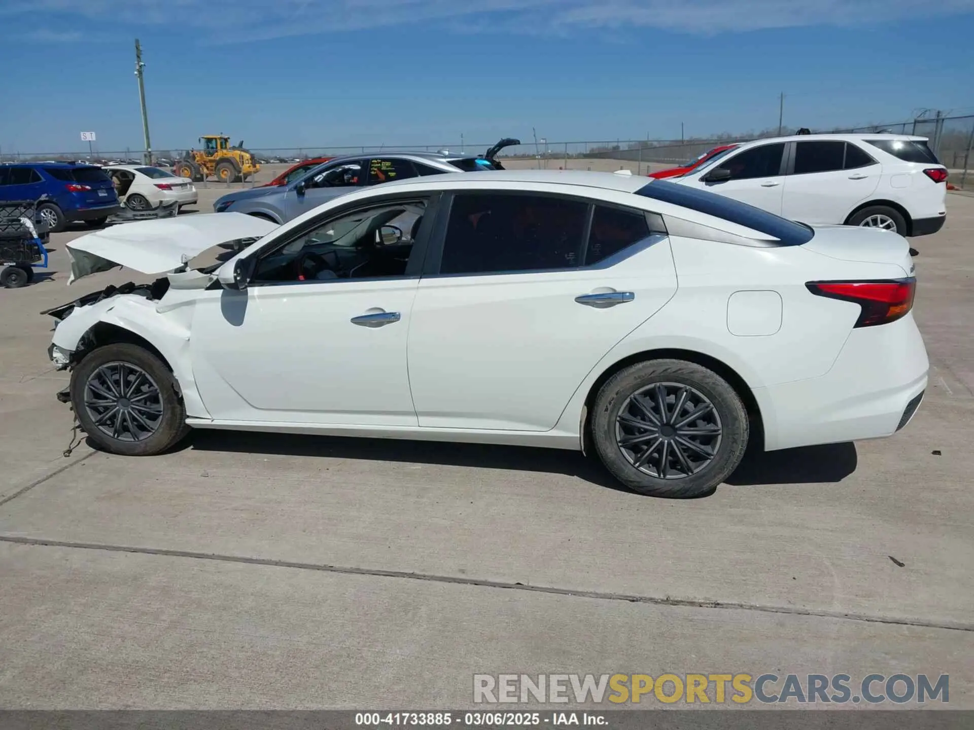 14 fotografías del automóvil dañado 1N4BL4BV1KC154384 NISSAN ALTIMA 2019