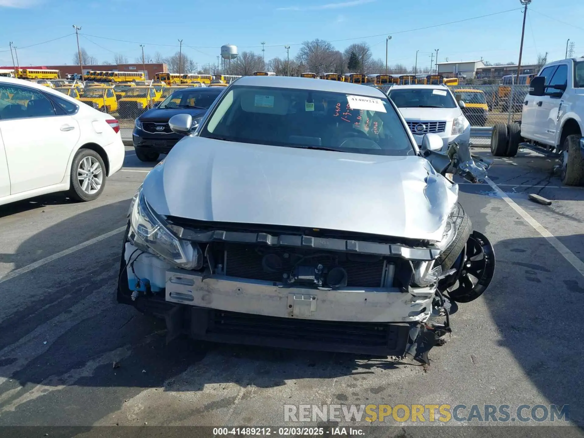 12 fotografías del automóvil dañado 1N4BL4BV1KC174960 NISSAN ALTIMA 2019