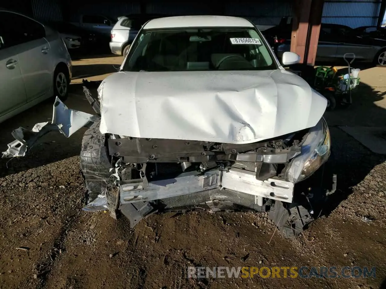 5 fotografías del automóvil dañado 1N4BL4BV1KC225437 NISSAN ALTIMA 2019