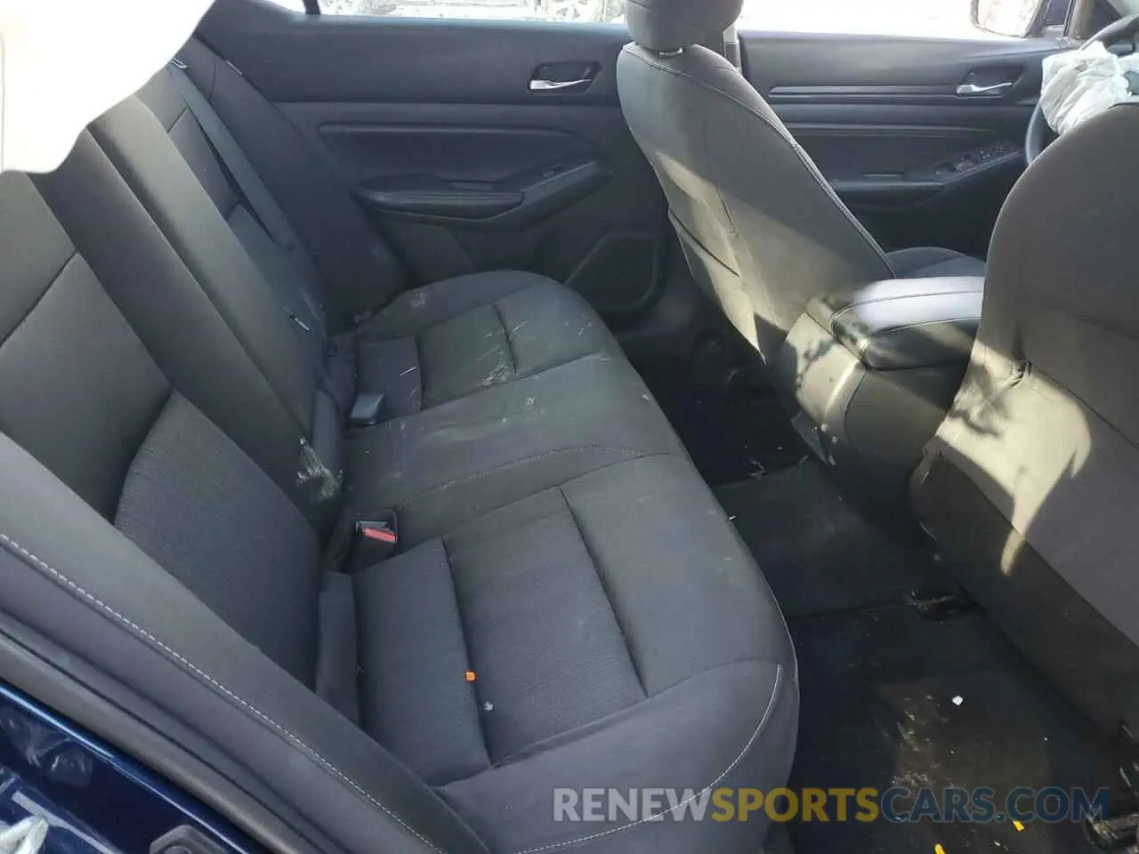 10 fotografías del automóvil dañado 1N4BL4BV1KC247809 NISSAN ALTIMA 2019