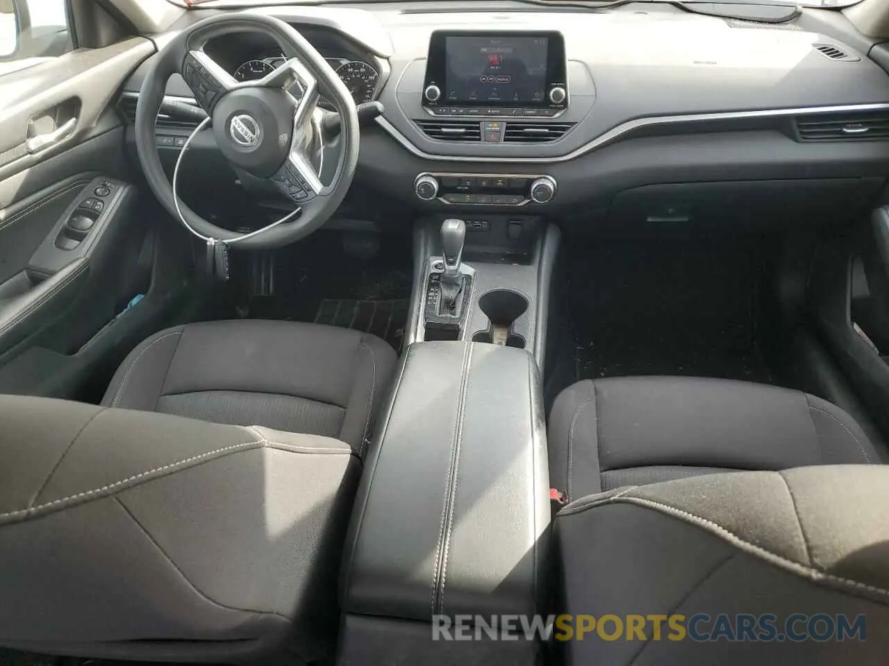 8 fotografías del automóvil dañado 1N4BL4BV1KC250063 NISSAN ALTIMA 2019