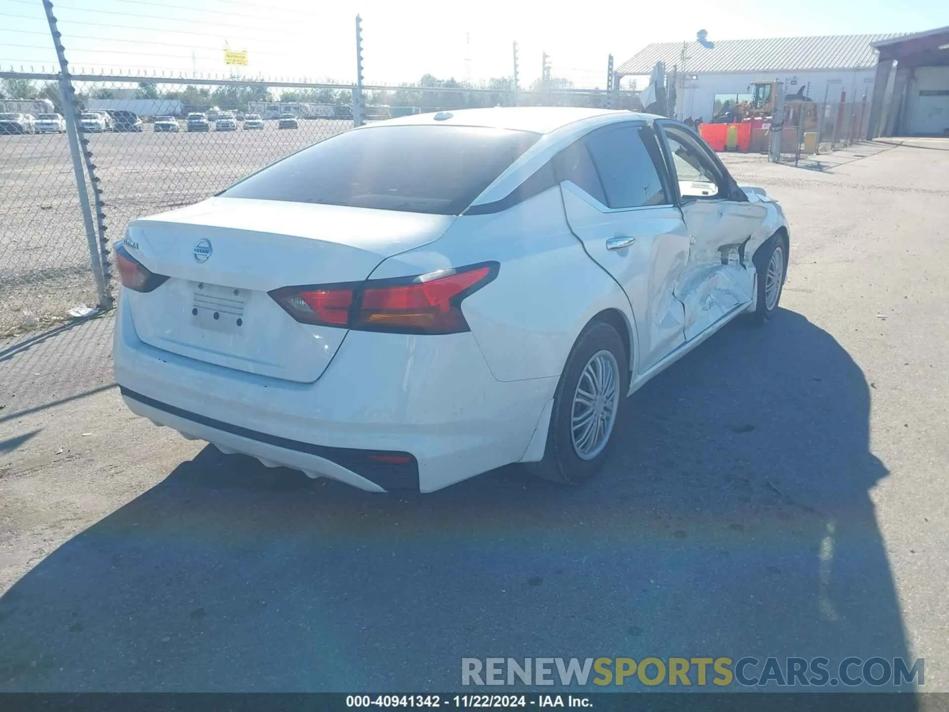 4 fotografías del automóvil dañado 1N4BL4BV1KC253545 NISSAN ALTIMA 2019