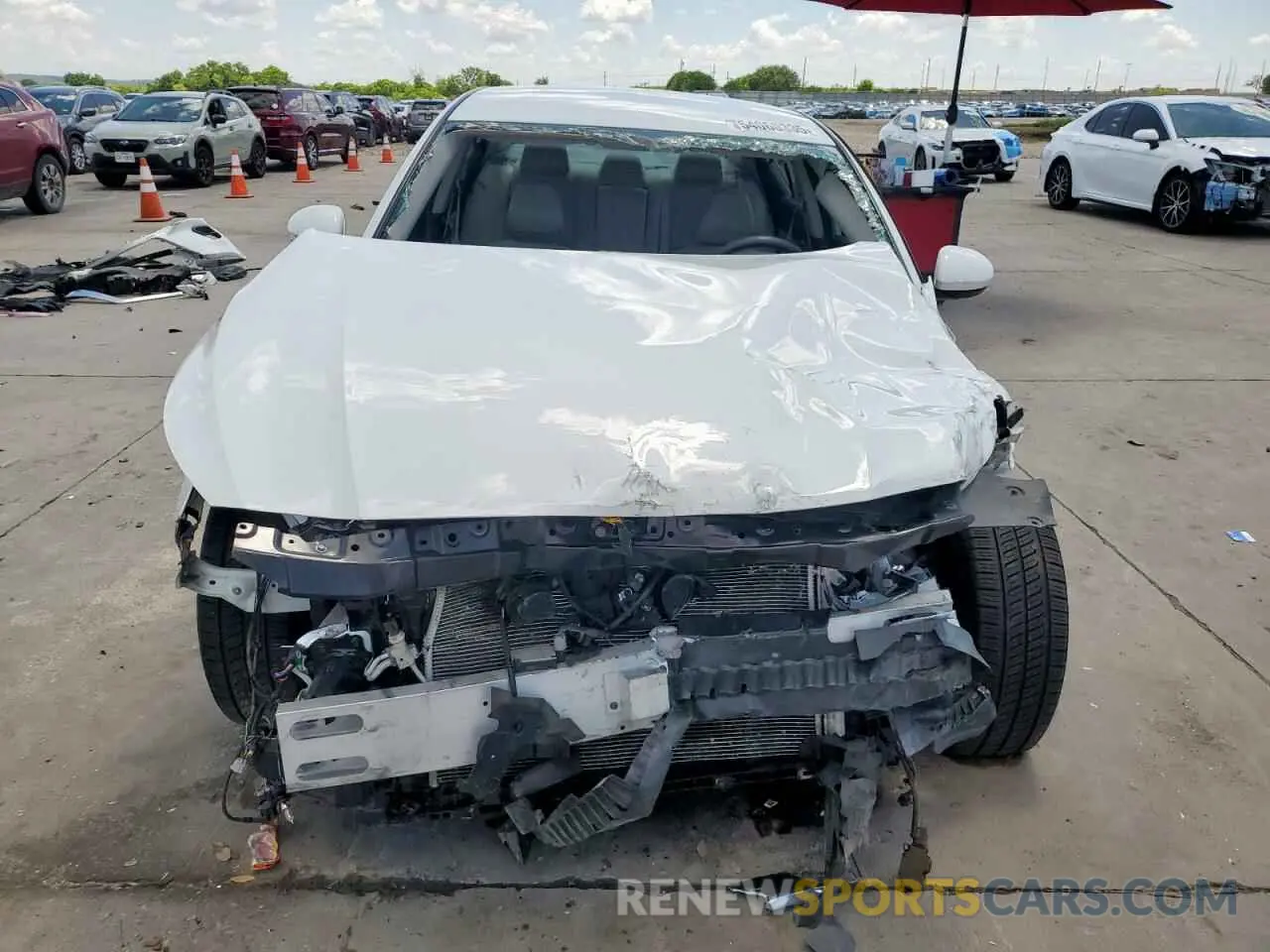 5 fotografías del automóvil dañado 1N4BL4BV1KN301503 NISSAN ALTIMA 2019