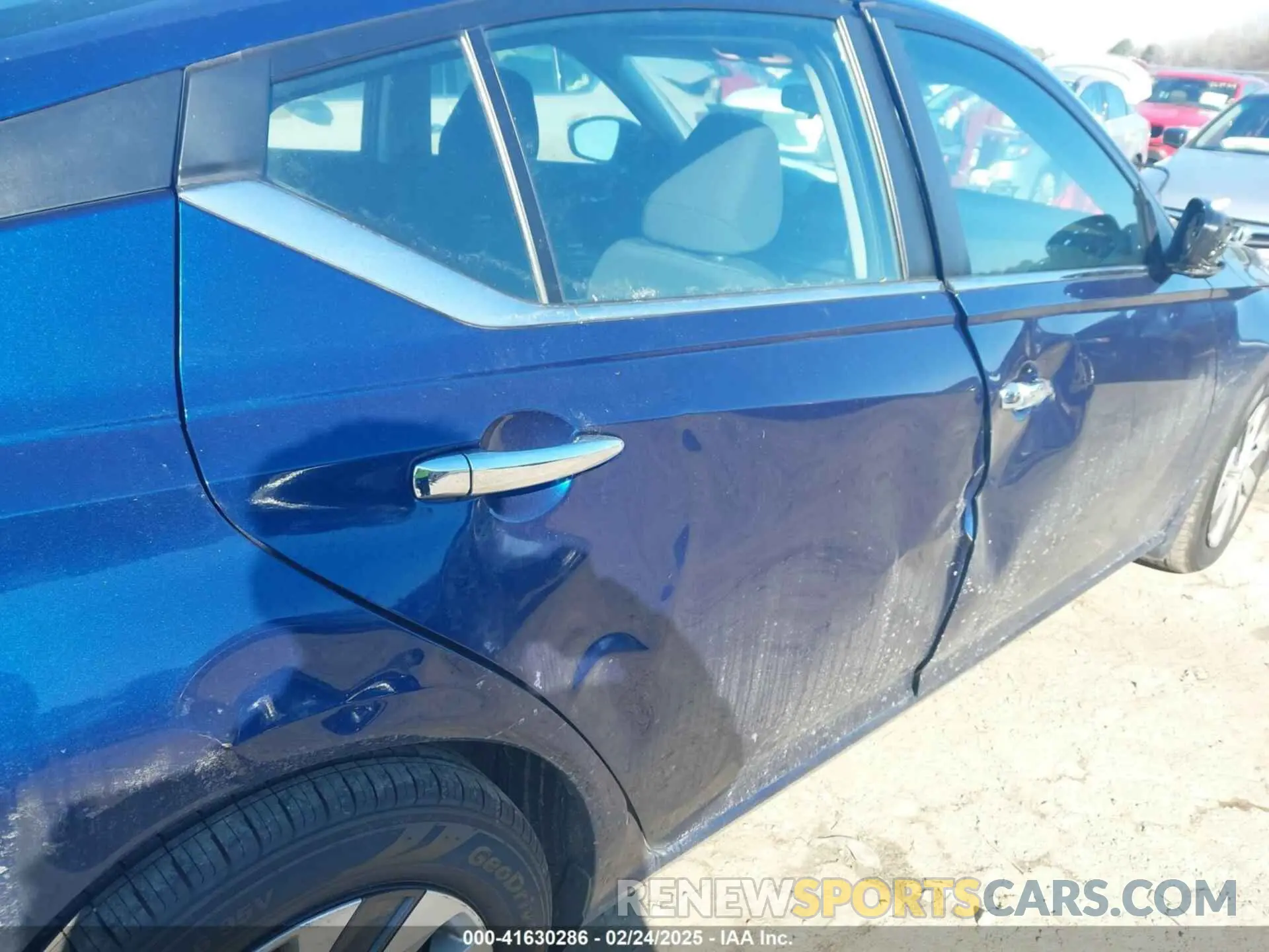 20 fotografías del automóvil dañado 1N4BL4BV2KC107042 NISSAN ALTIMA 2019
