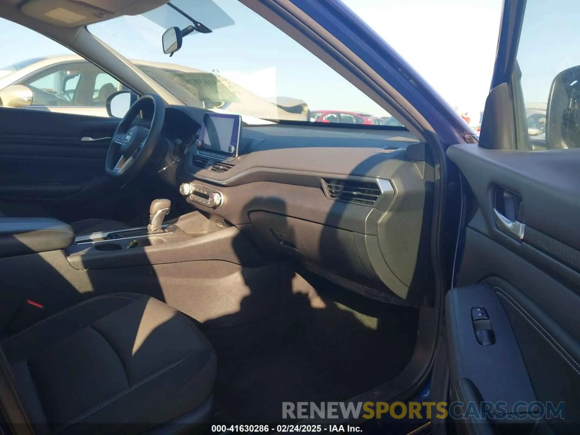 5 fotografías del automóvil dañado 1N4BL4BV2KC107042 NISSAN ALTIMA 2019
