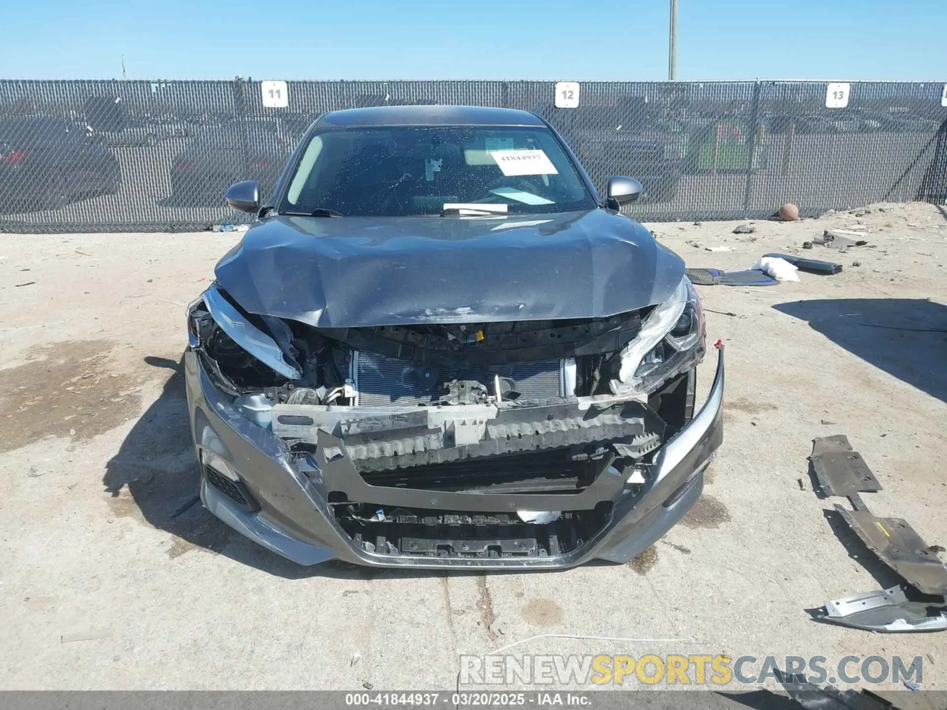 12 fotografías del automóvil dañado 1N4BL4BV2KC124181 NISSAN ALTIMA 2019