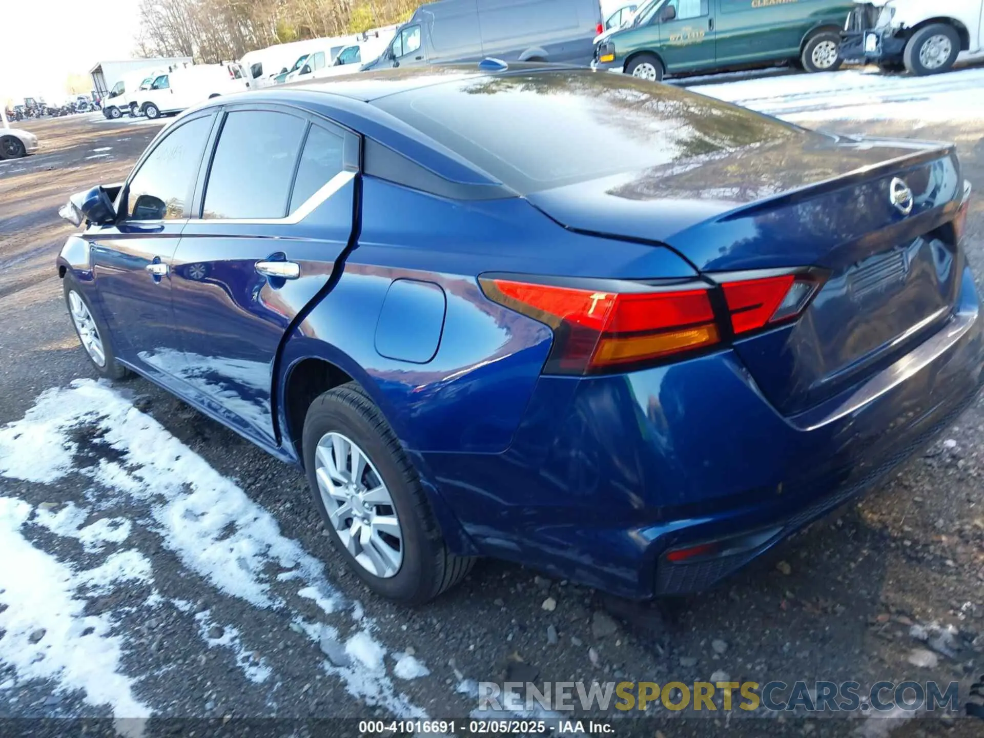 3 fotografías del automóvil dañado 1N4BL4BV2KC136380 NISSAN ALTIMA 2019