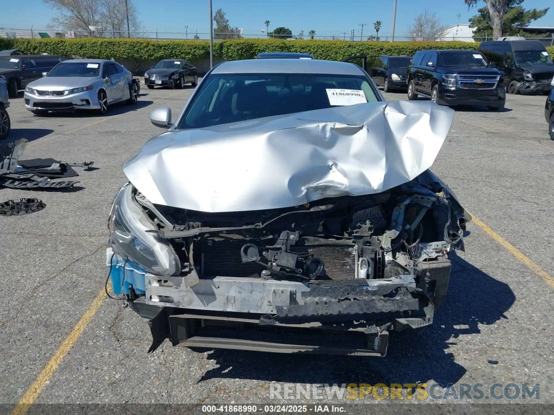 12 fotografías del automóvil dañado 1N4BL4BV2KC226614 NISSAN ALTIMA 2019