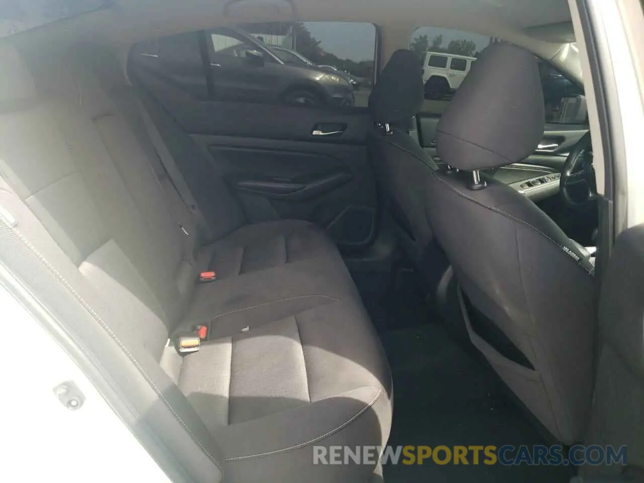 10 fotografías del automóvil dañado 1N4BL4BV2KC230467 NISSAN ALTIMA 2019