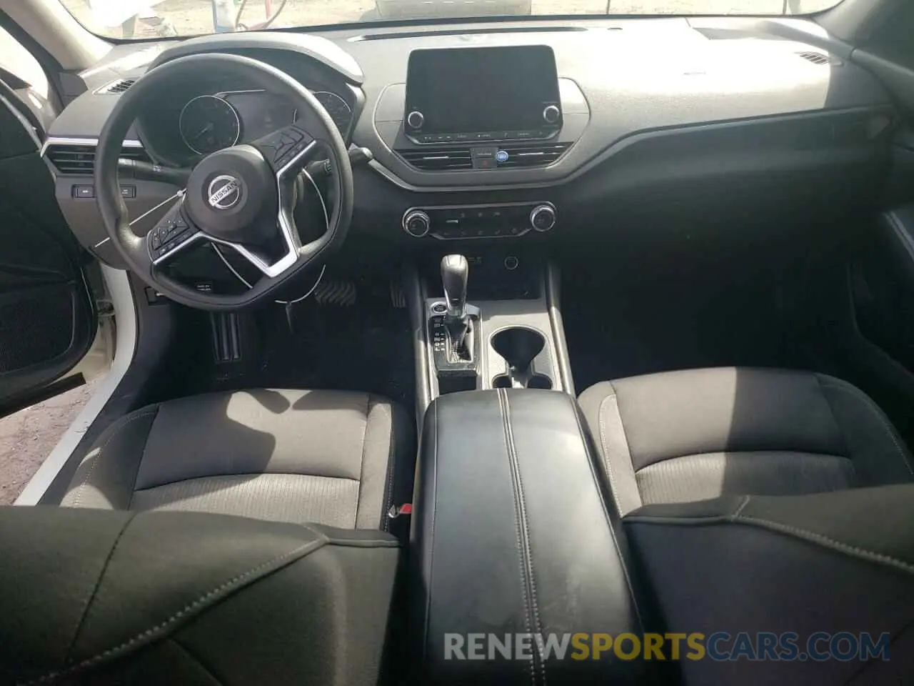 8 fotografías del automóvil dañado 1N4BL4BV2KC230467 NISSAN ALTIMA 2019