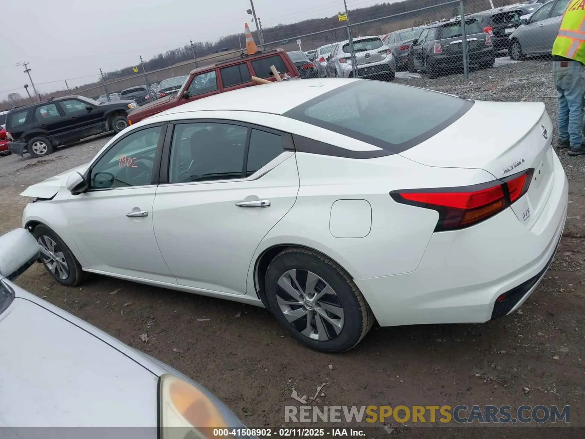 14 fotografías del automóvil dañado 1N4BL4BV2KC237404 NISSAN ALTIMA 2019