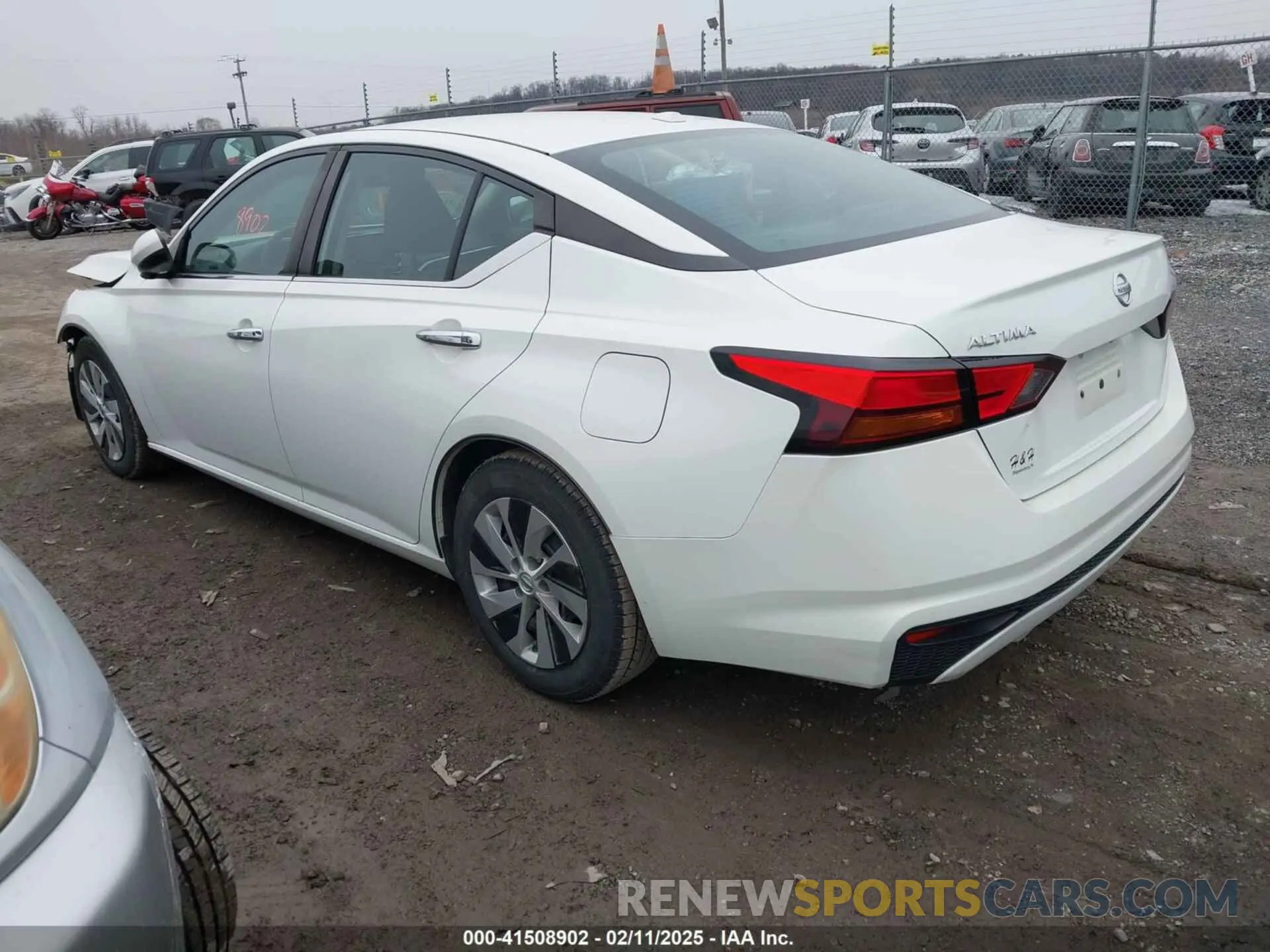 3 fotografías del automóvil dañado 1N4BL4BV2KC237404 NISSAN ALTIMA 2019