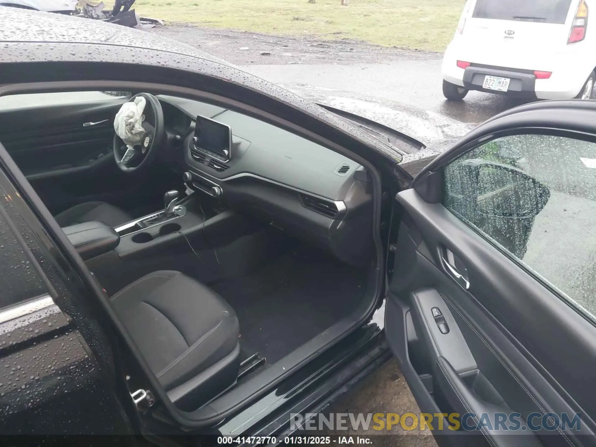 5 fotografías del automóvil dañado 1N4BL4BV2KC243946 NISSAN ALTIMA 2019