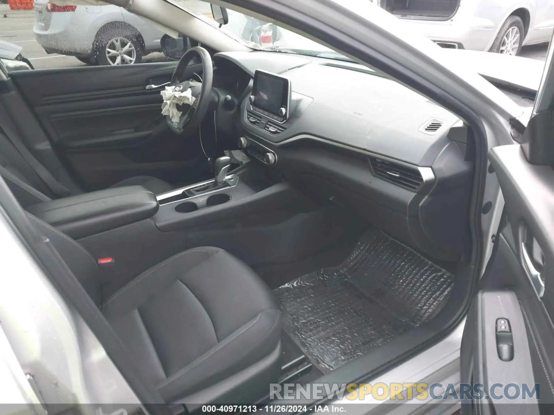 5 fotografías del automóvil dañado 1N4BL4BV3KC164284 NISSAN ALTIMA 2019