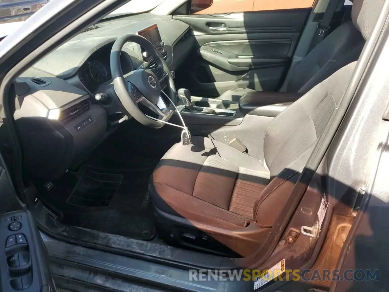 7 fotografías del automóvil dañado 1N4BL4BV3KC170716 NISSAN ALTIMA 2019
