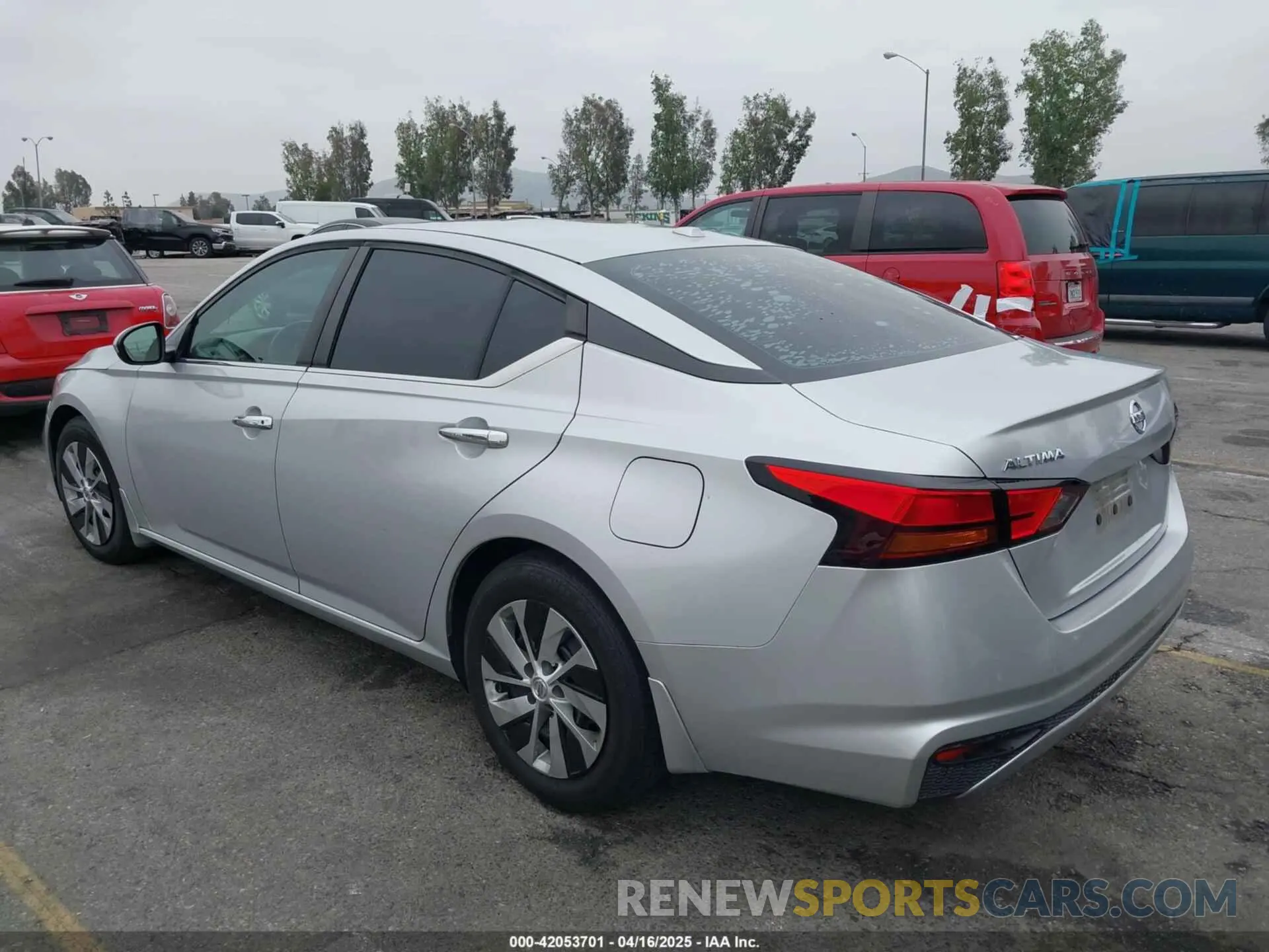 3 fotografías del automóvil dañado 1N4BL4BV3KC190383 NISSAN ALTIMA 2019
