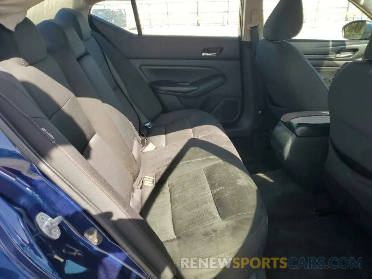 10 fotografías del automóvil dañado 1N4BL4BV3KC217128 NISSAN ALTIMA 2019