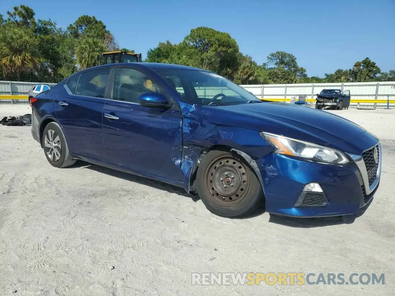4 fotografías del automóvil dañado 1N4BL4BV3KC217128 NISSAN ALTIMA 2019