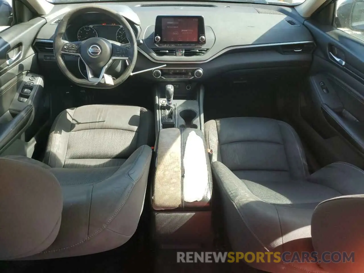 8 fotografías del automóvil dañado 1N4BL4BV3KC217128 NISSAN ALTIMA 2019