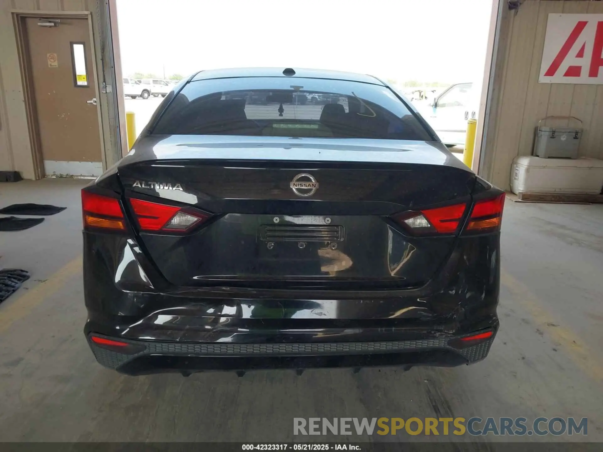 17 fotografías del automóvil dañado 1N4BL4BV3KC229988 NISSAN ALTIMA 2019