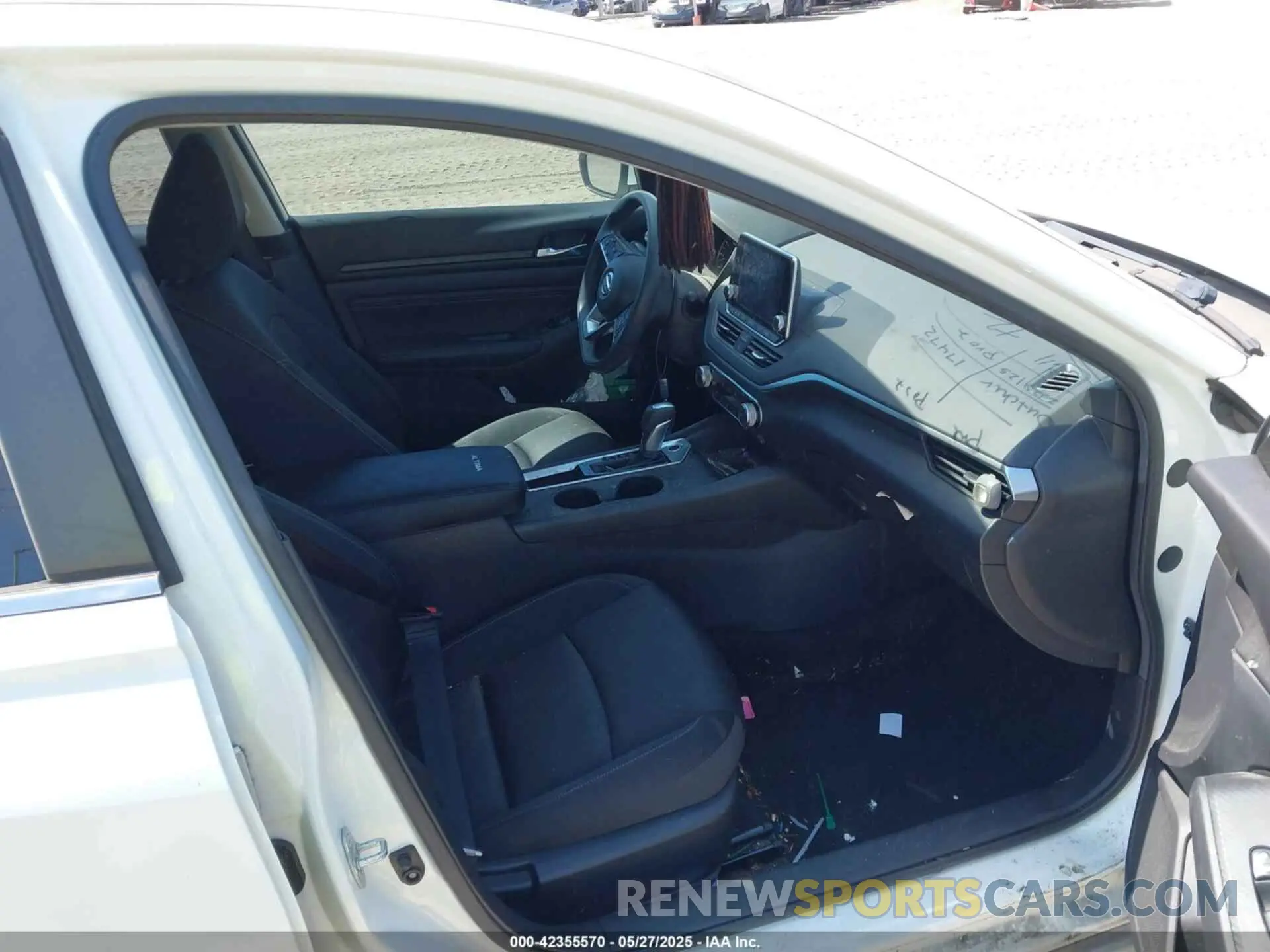 5 fotografías del automóvil dañado 1N4BL4BV3KC252154 NISSAN ALTIMA 2019