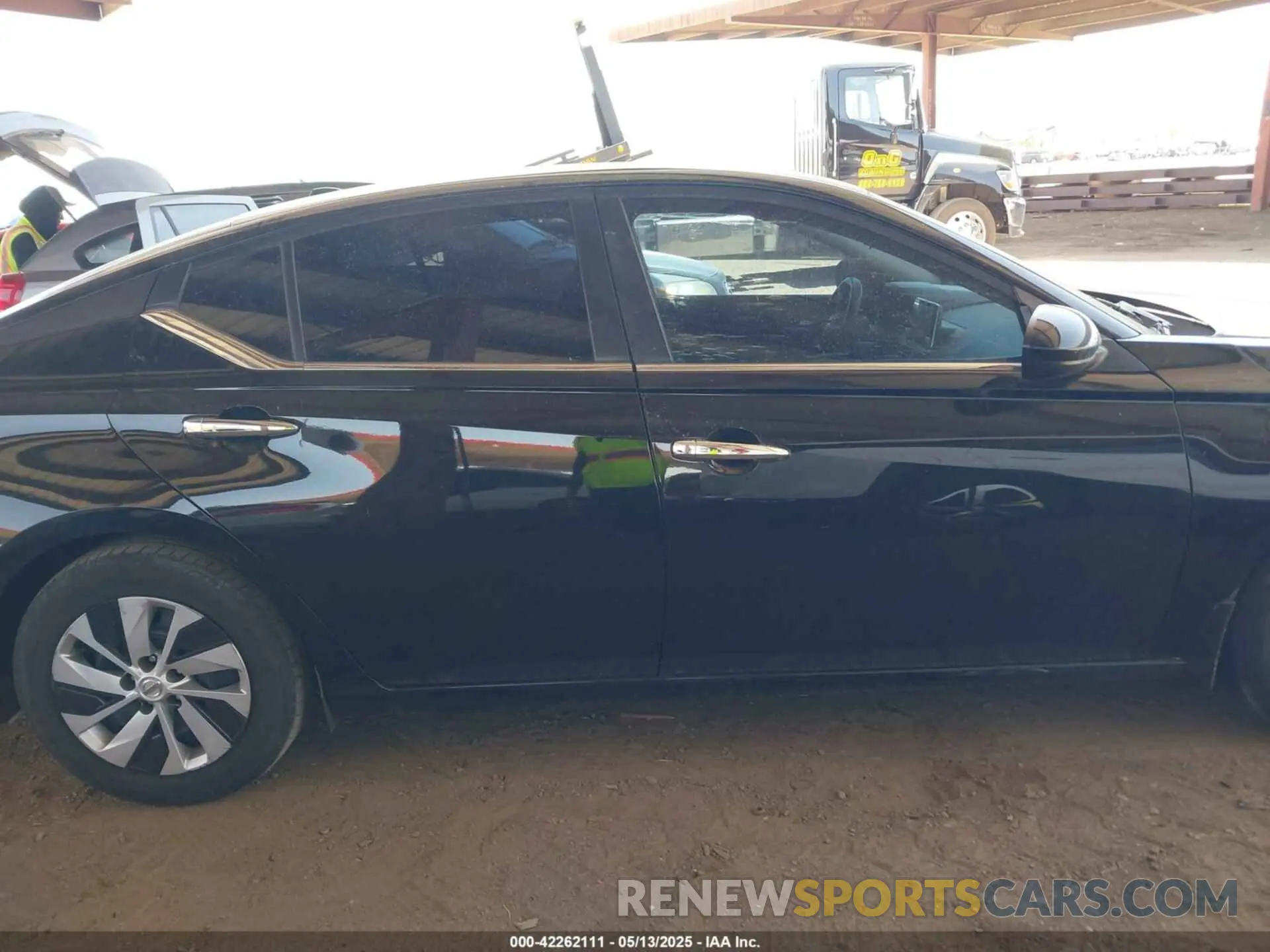 13 fotografías del automóvil dañado 1N4BL4BV3KN317072 NISSAN ALTIMA 2019