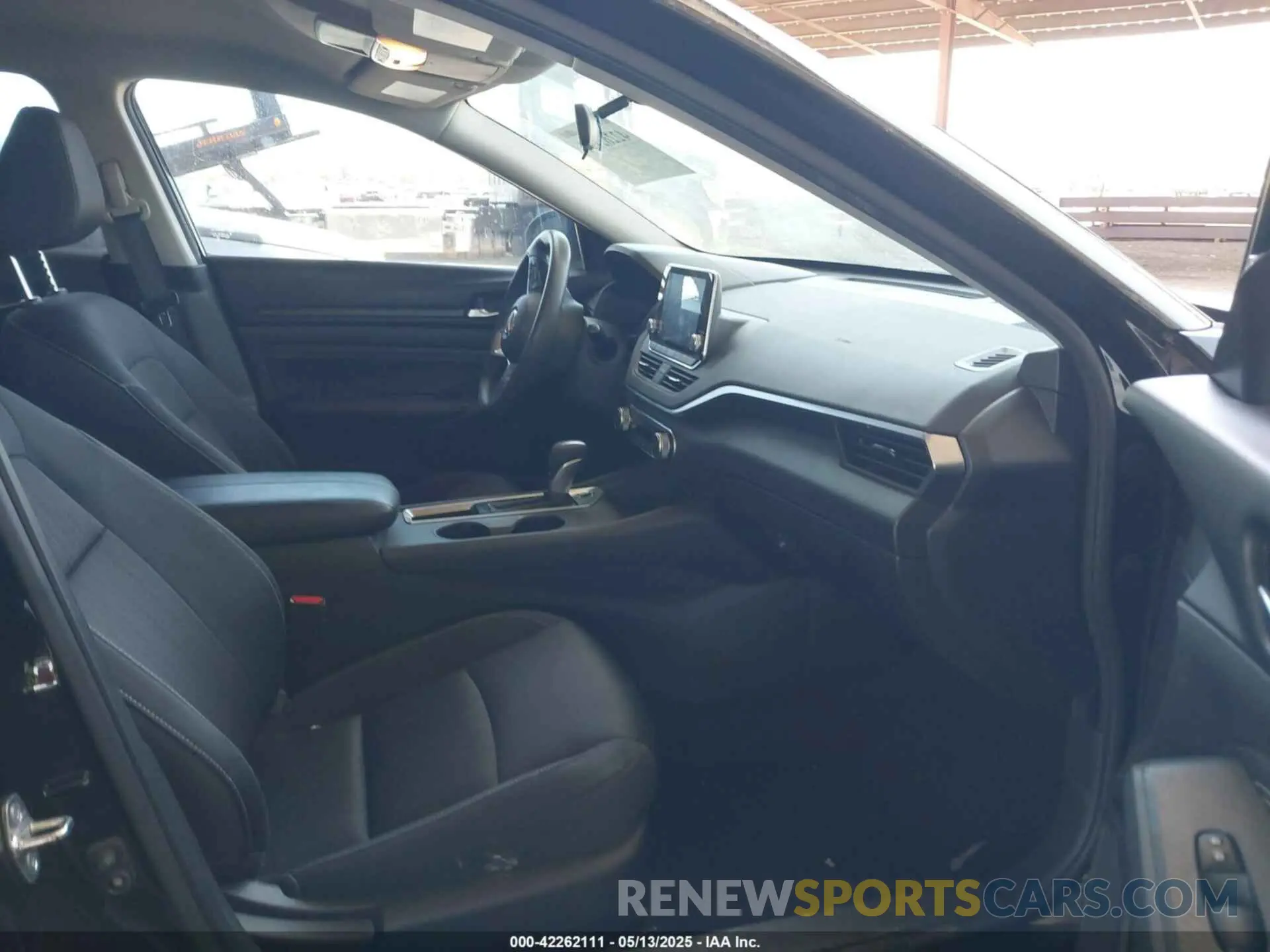 5 fotografías del automóvil dañado 1N4BL4BV3KN317072 NISSAN ALTIMA 2019