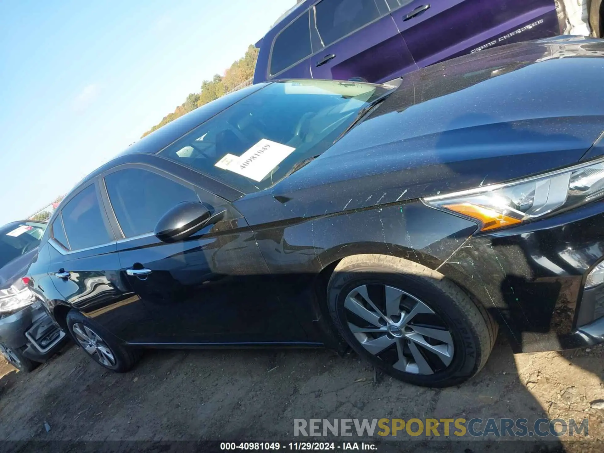13 fotografías del automóvil dañado 1N4BL4BV3KN325429 NISSAN ALTIMA 2019