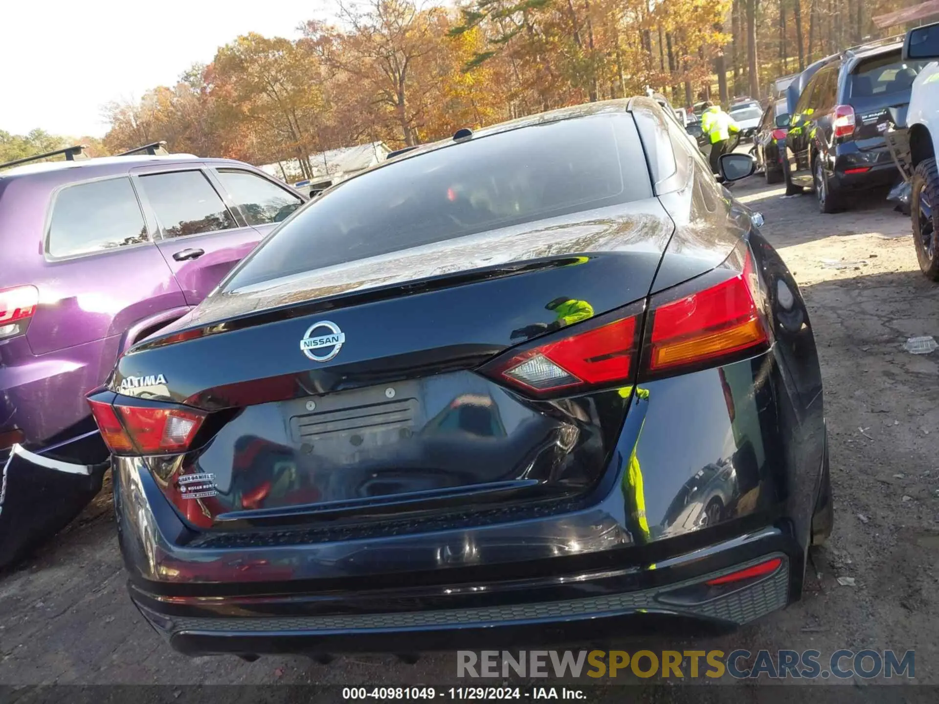 16 fotografías del automóvil dañado 1N4BL4BV3KN325429 NISSAN ALTIMA 2019