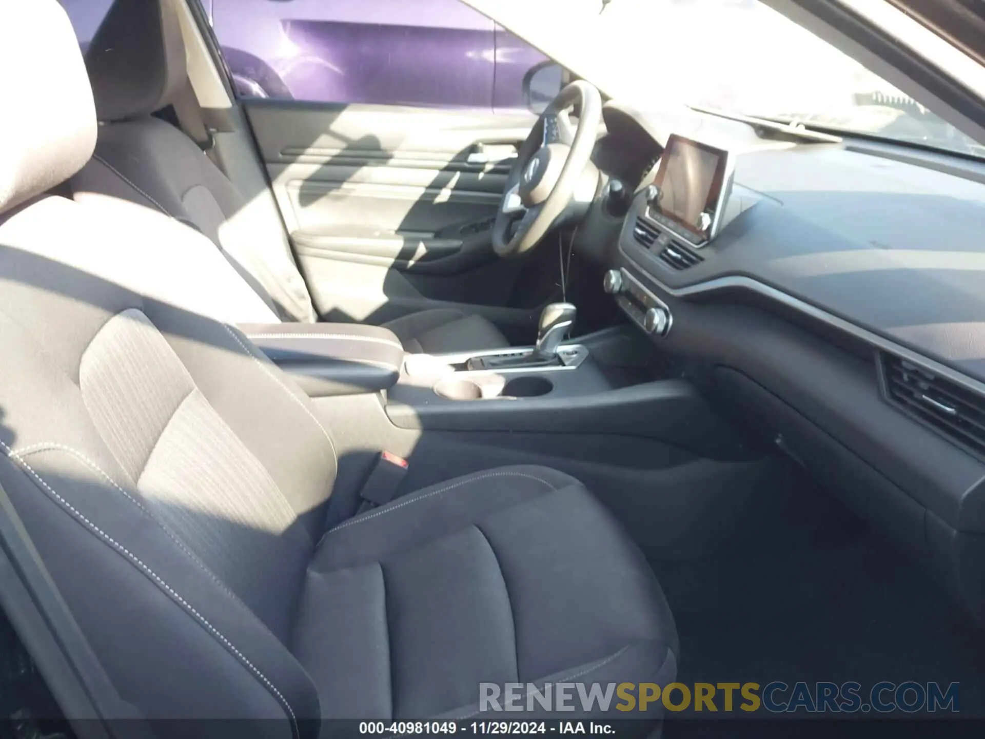 5 fotografías del automóvil dañado 1N4BL4BV3KN325429 NISSAN ALTIMA 2019