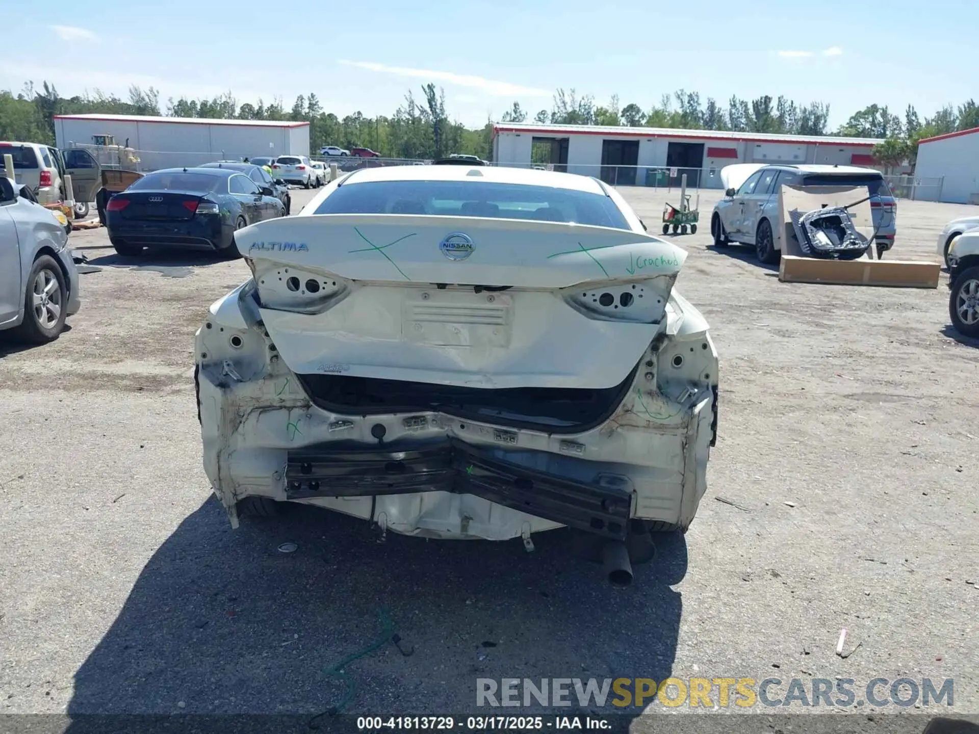 17 fotografías del automóvil dañado 1N4BL4BV3KN326984 NISSAN ALTIMA 2019