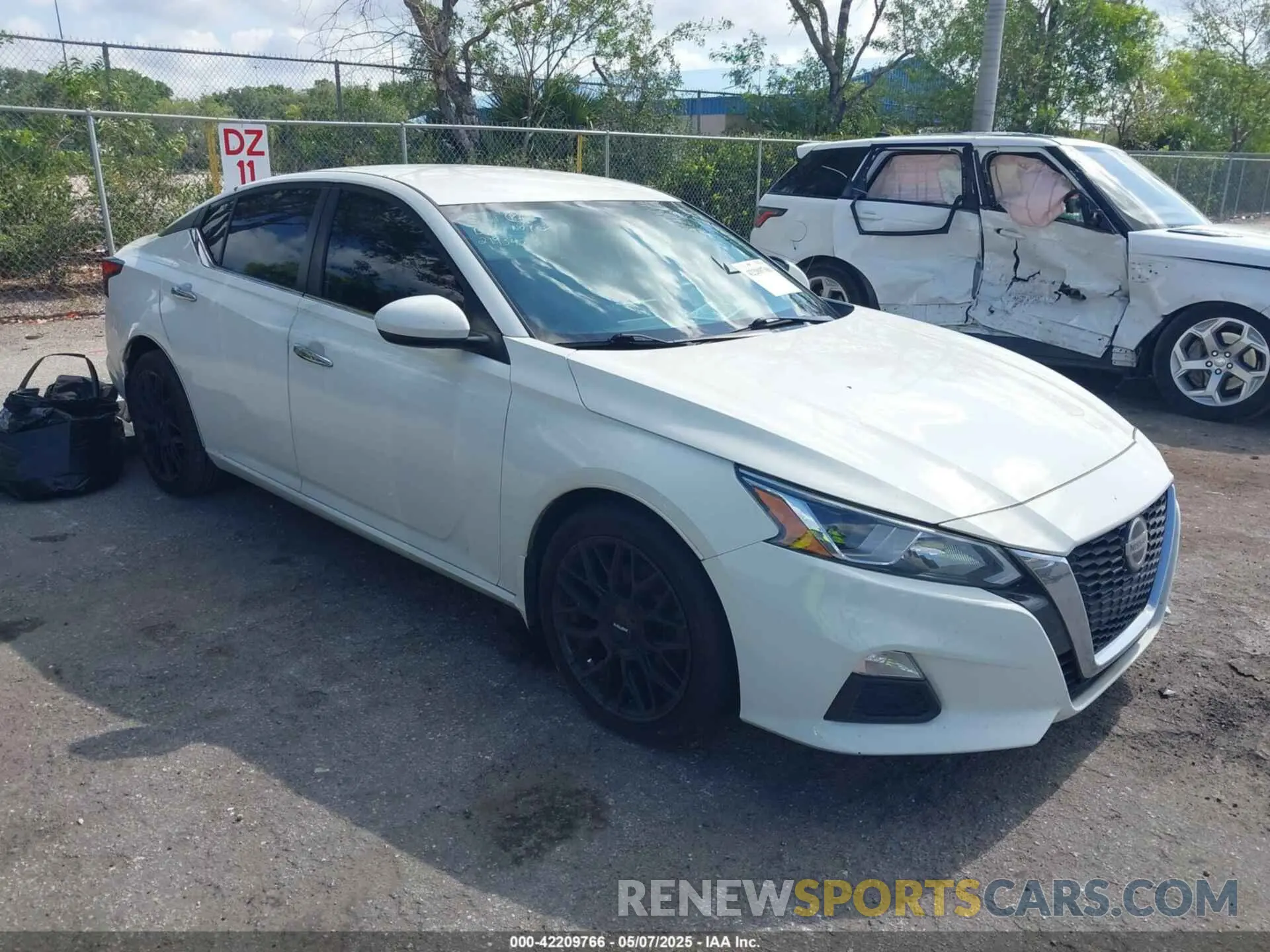 1 fotografías del automóvil dañado 1N4BL4BV4KC219342 NISSAN ALTIMA 2019