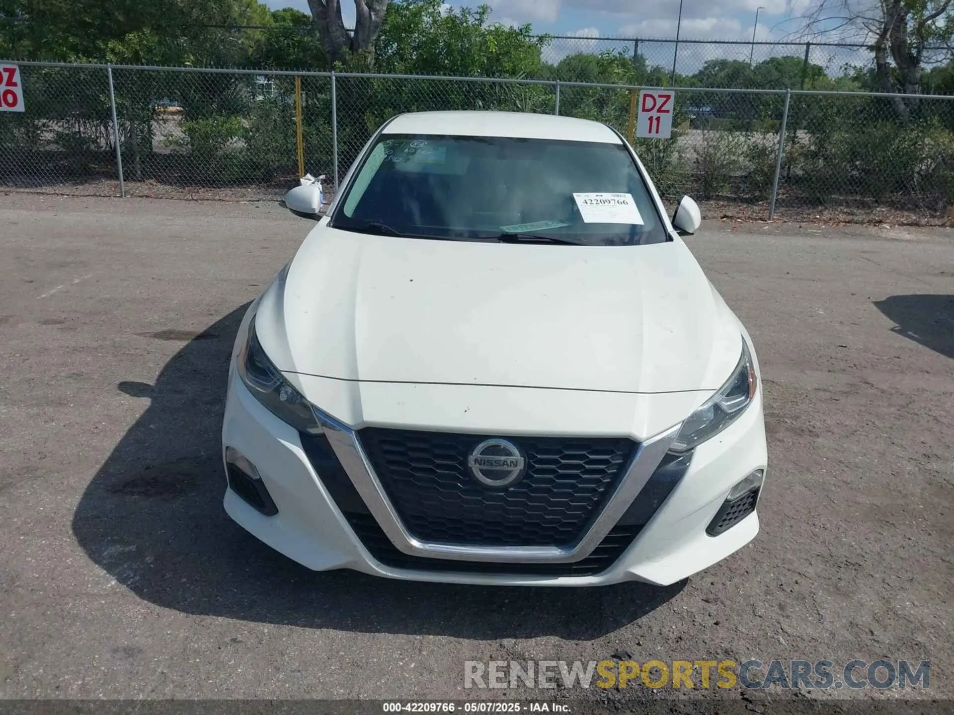 11 fotografías del automóvil dañado 1N4BL4BV4KC219342 NISSAN ALTIMA 2019