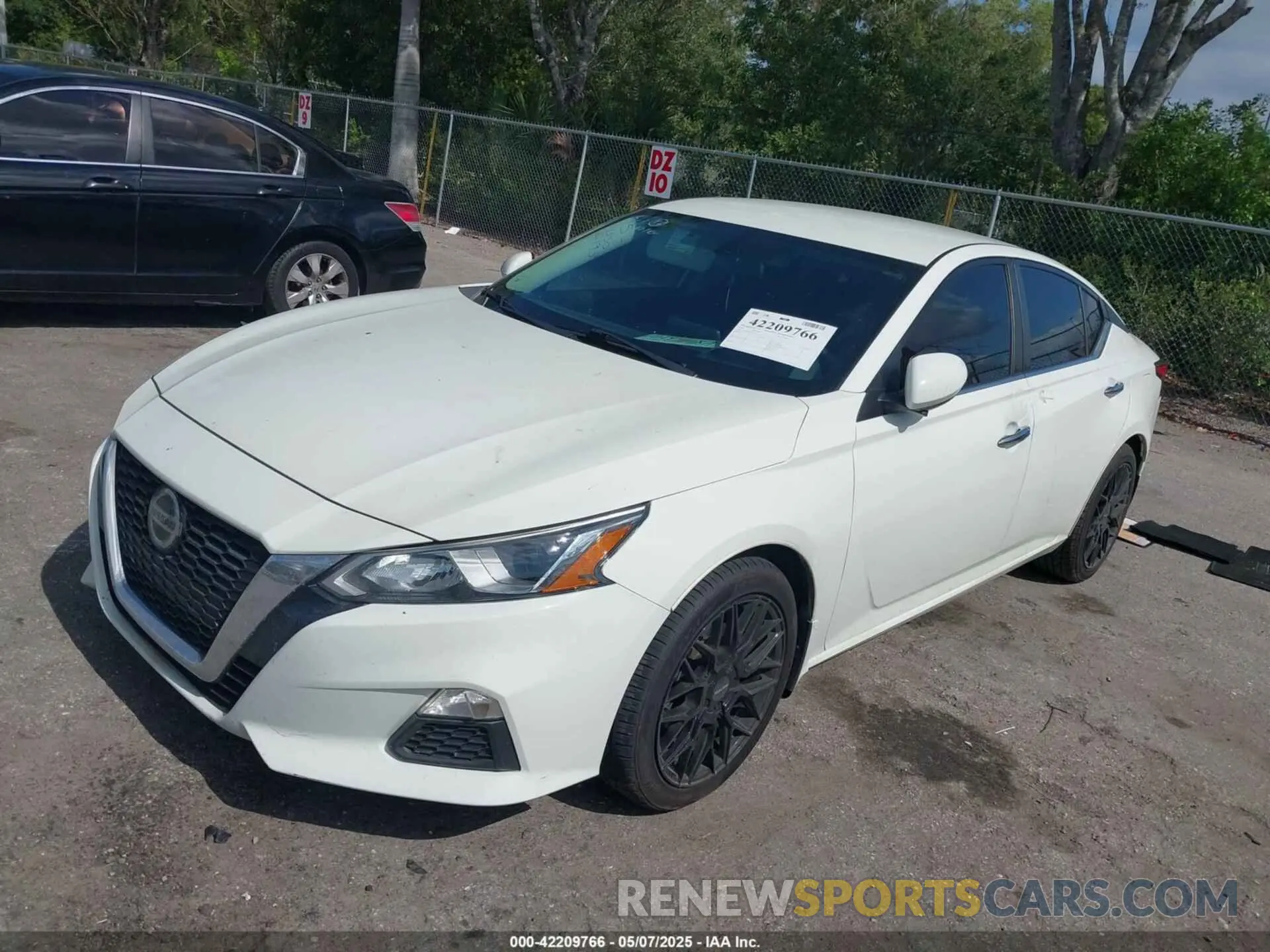 2 fotografías del automóvil dañado 1N4BL4BV4KC219342 NISSAN ALTIMA 2019