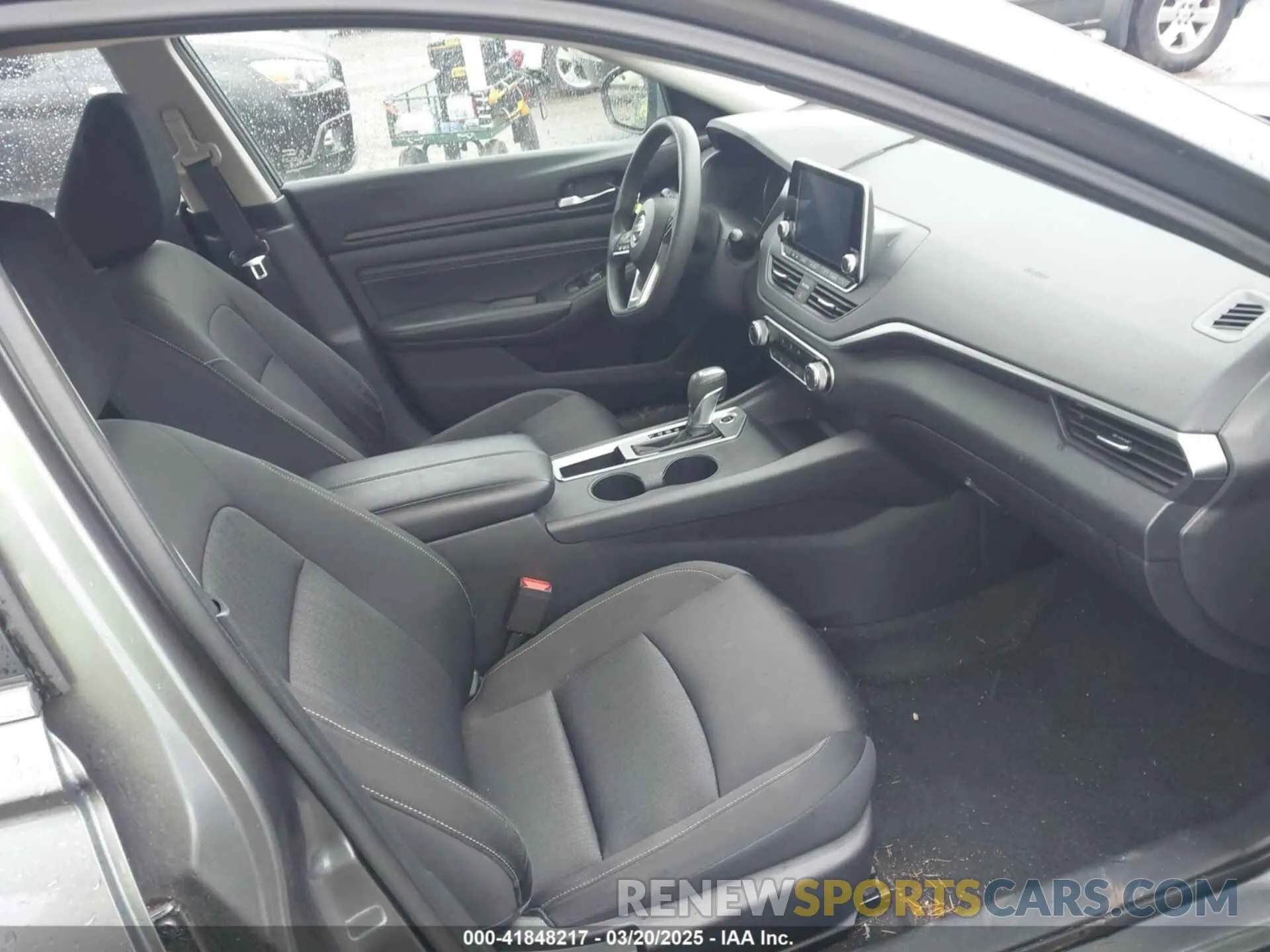 5 fotografías del automóvil dañado 1N4BL4BV4KC227747 NISSAN ALTIMA 2019